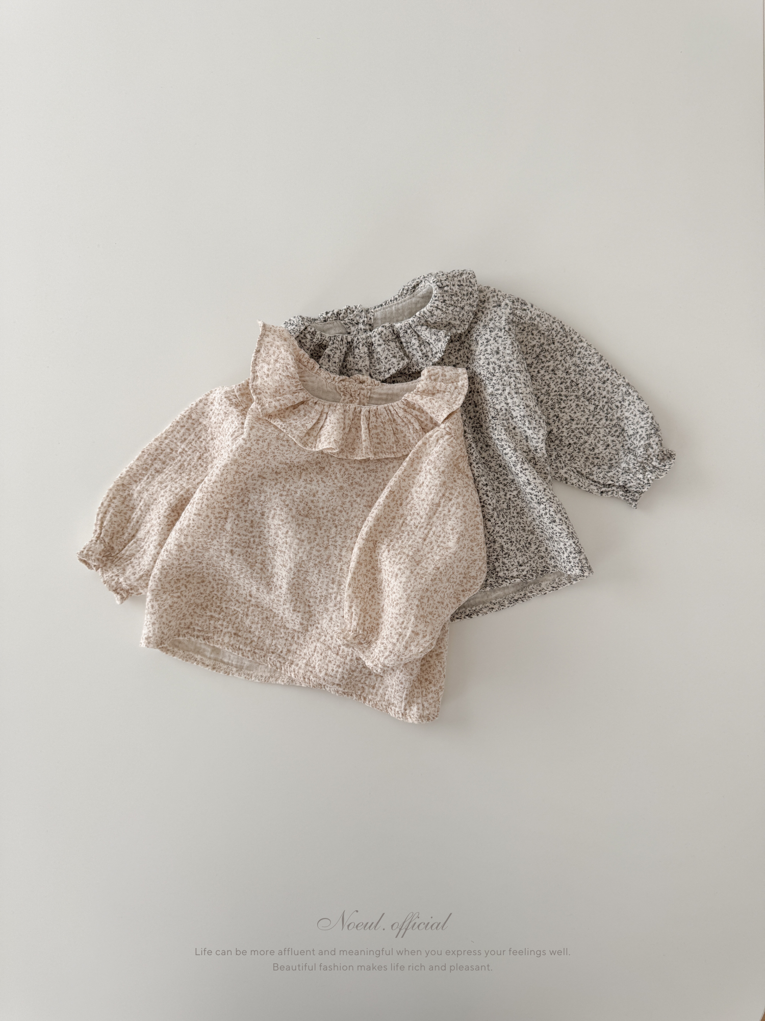 Flour color blouse