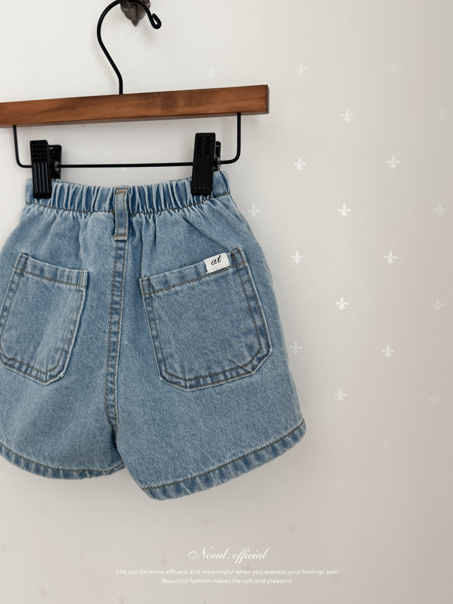Denim short pants