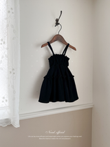 Shirring flare one-piece