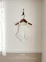 Daisy swimwear