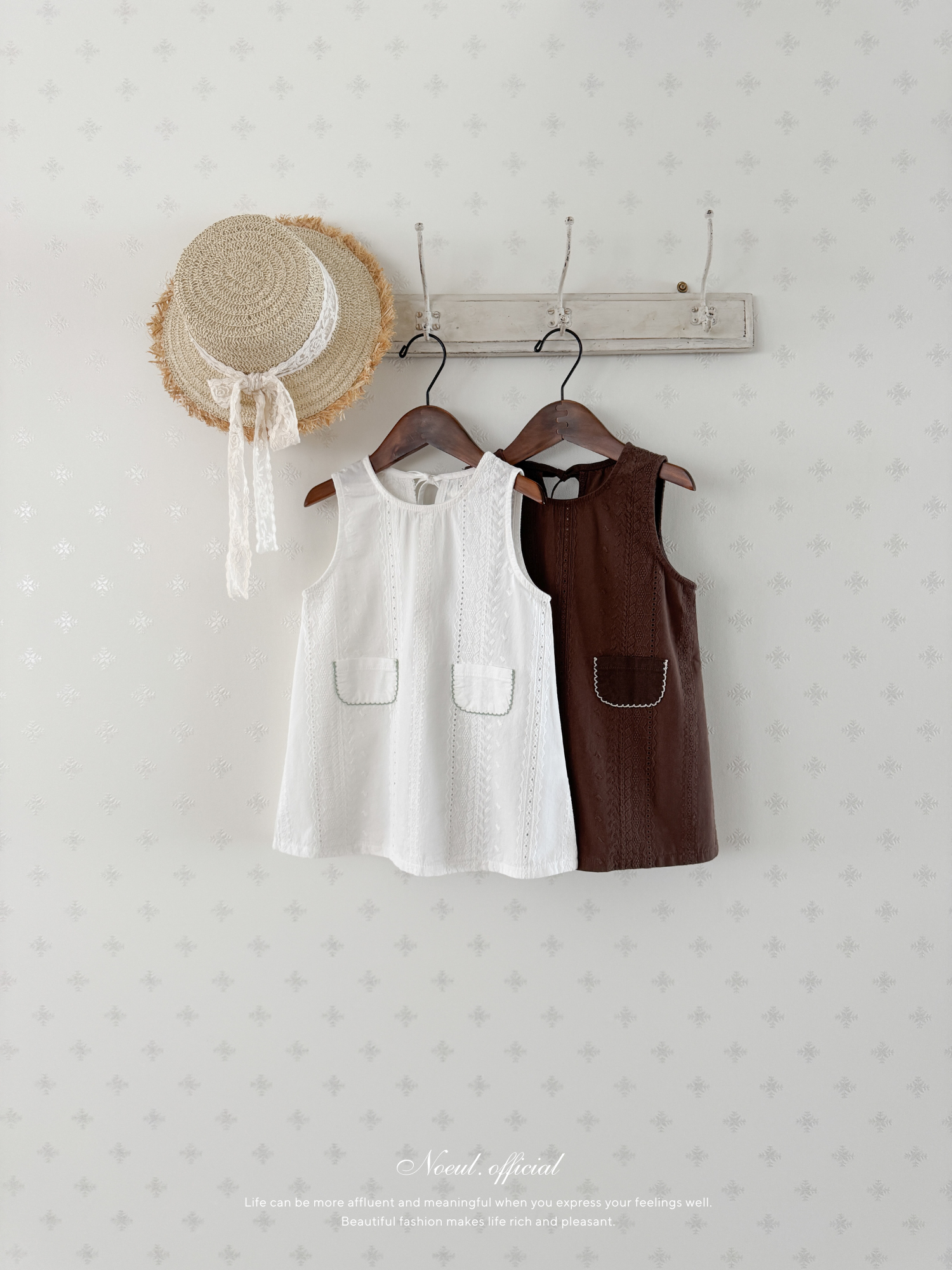 Lace pocket one-piece