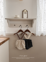 Lip suspender bloomer