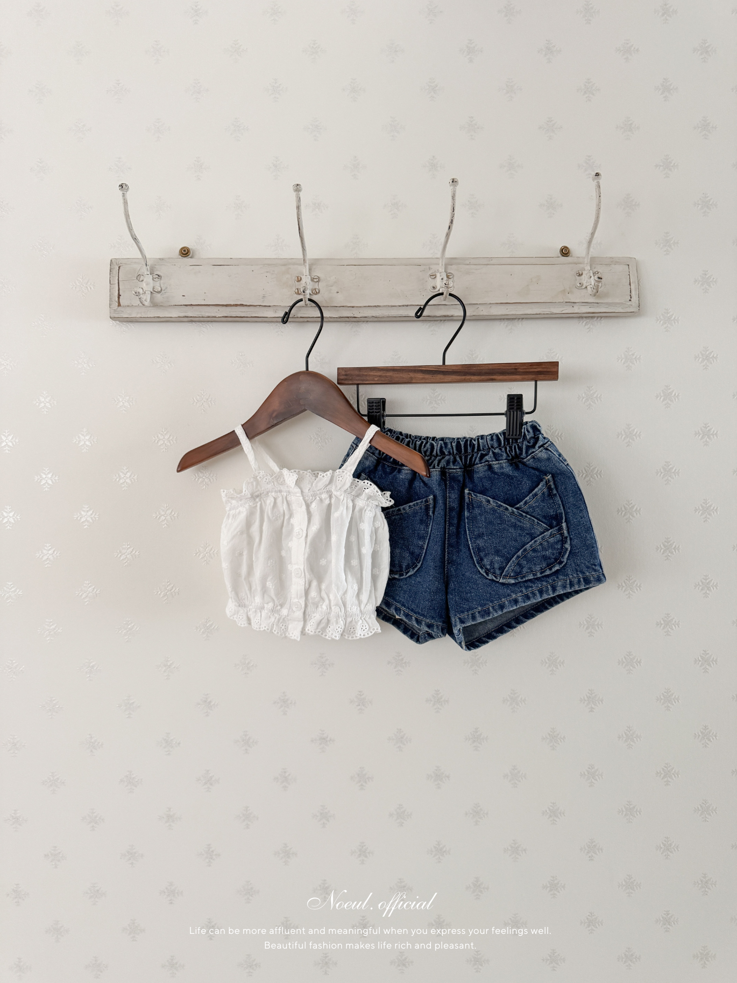 Buly lace top