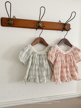 Maybe ribbon puff blouse
