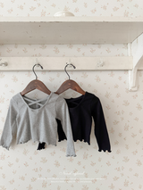 Heart button cross tee