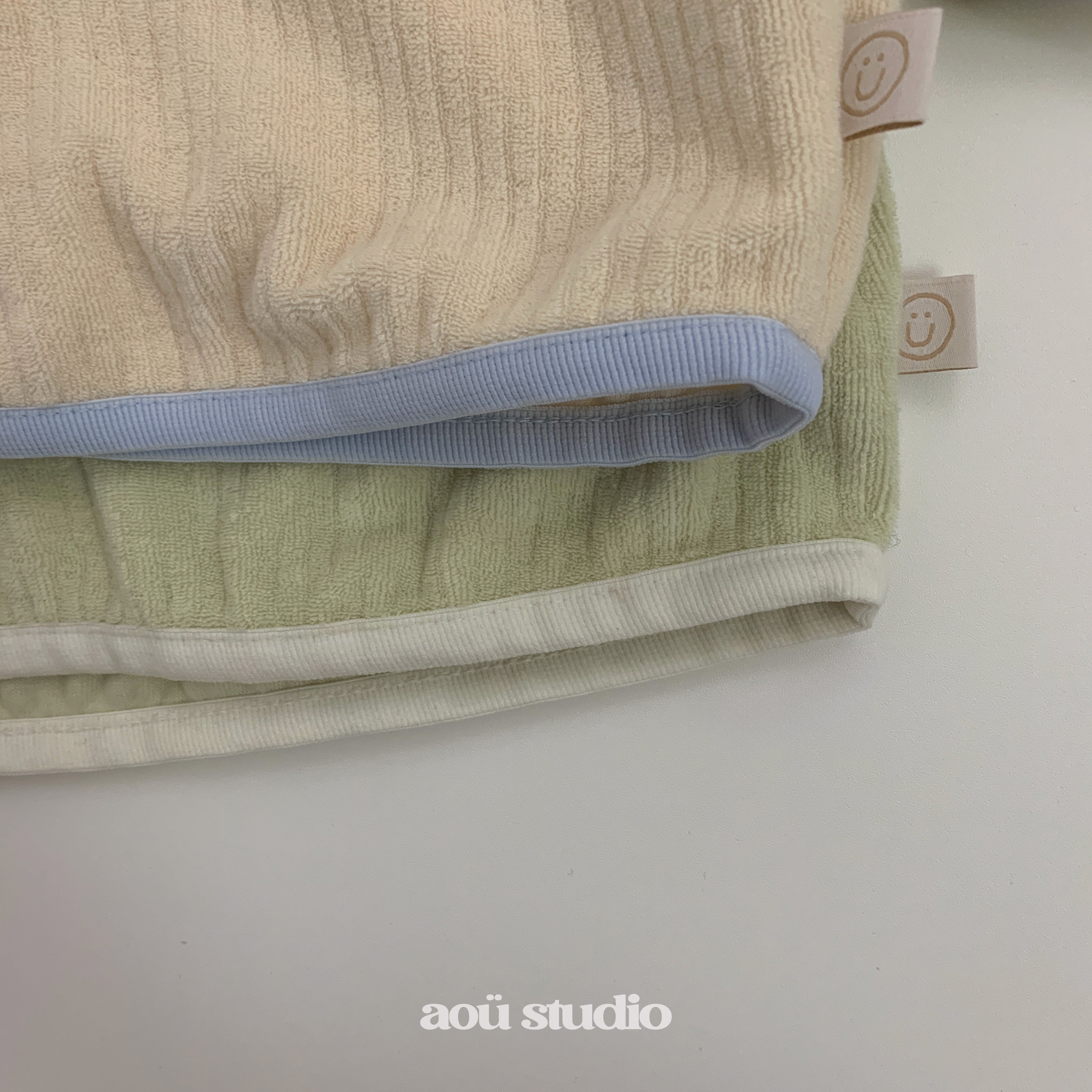 ［aou studio］Easy bi-color hoodie
