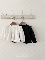 Shoulder frill blouse