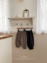 Momo frill pants