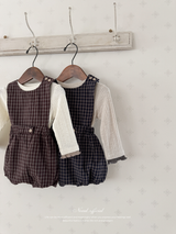Kuku check suspender suit