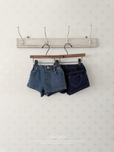Heart pocket short pants