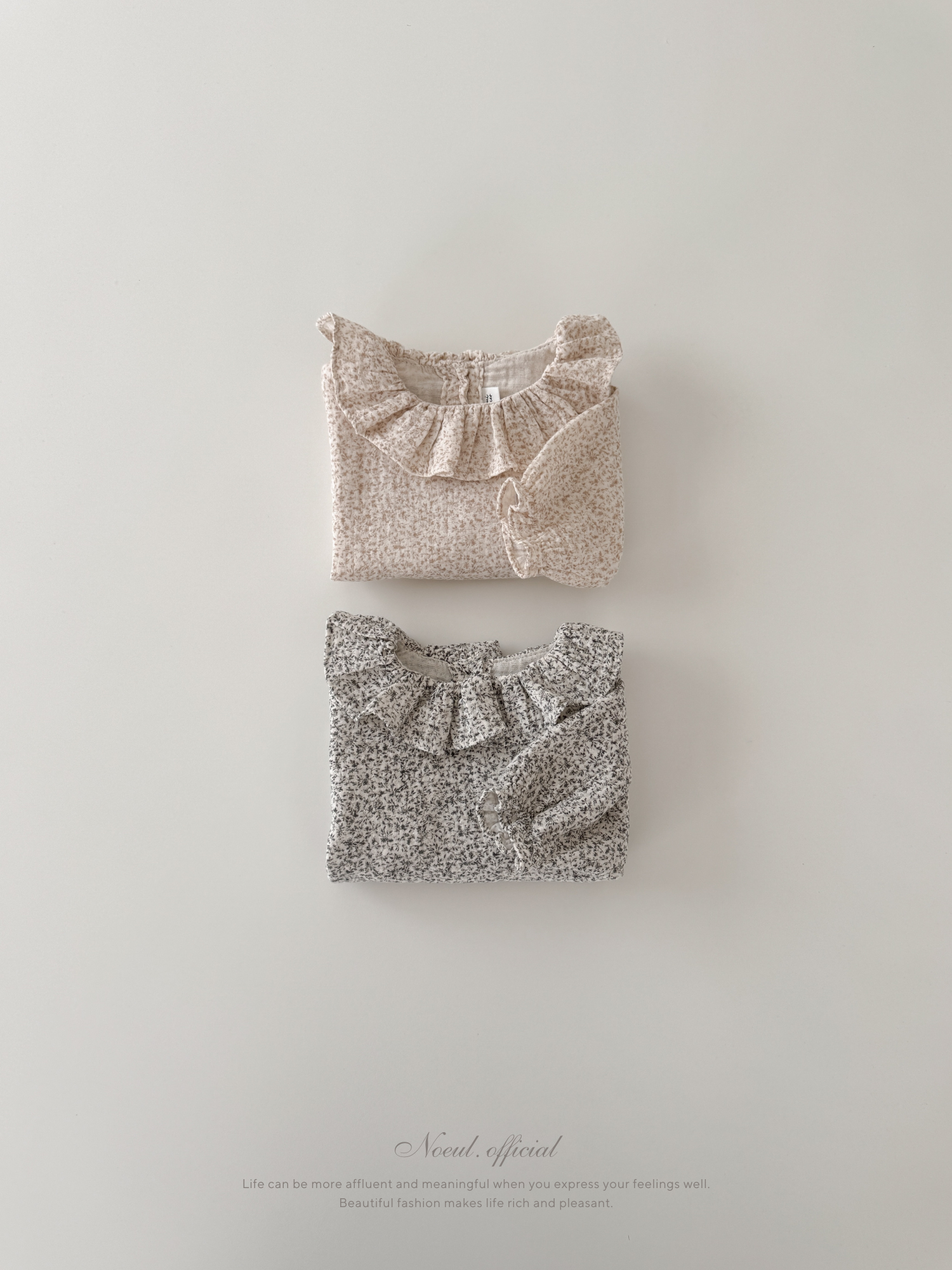 Flour color blouse