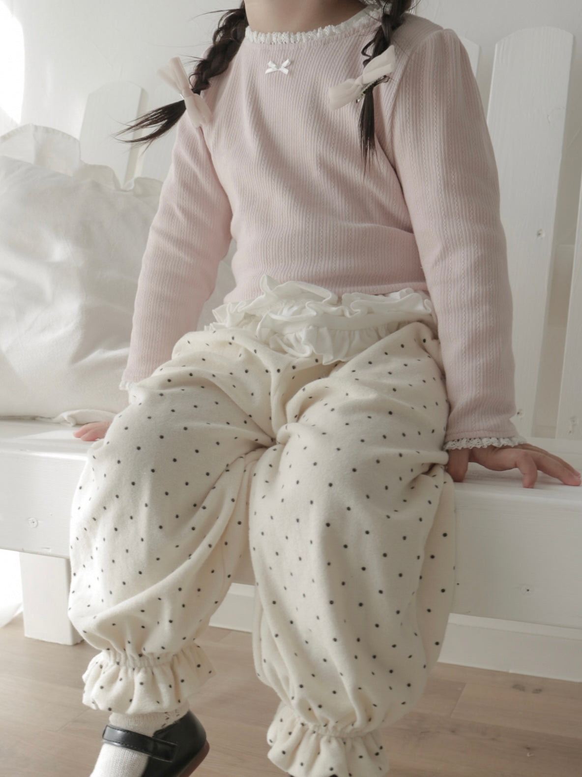 Mable ribbon lace tee