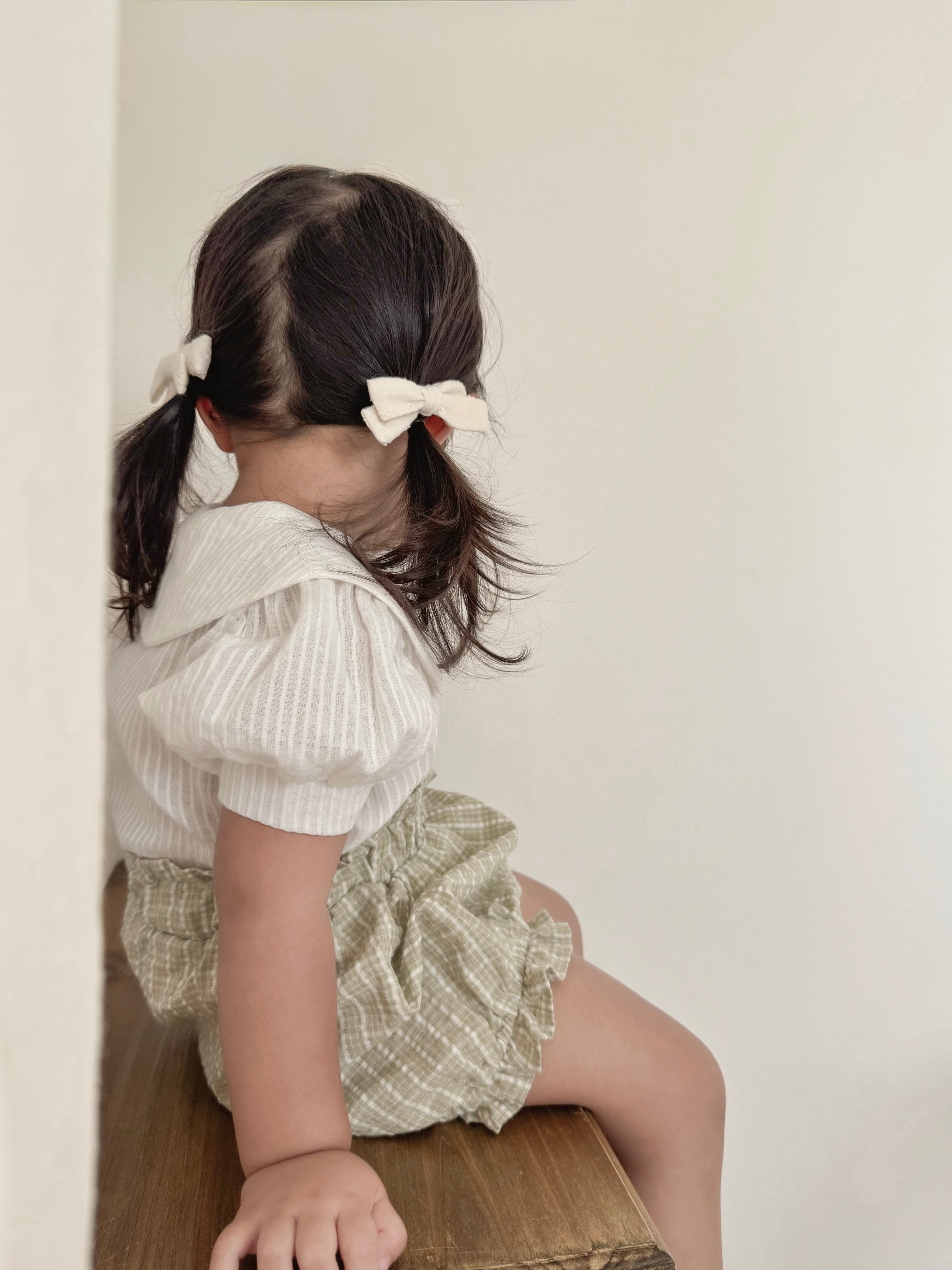 Poirette collar blouse