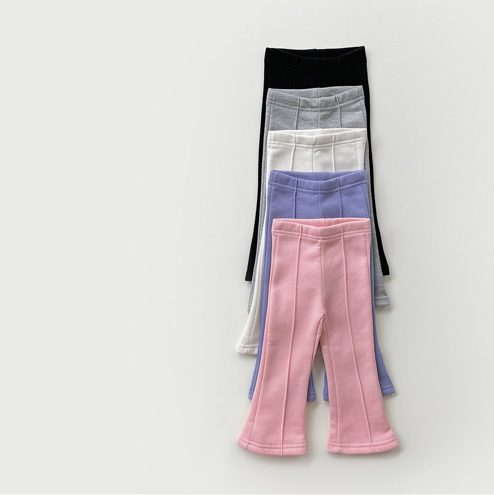 [whitesketchbook] Tuck warm flare pants
