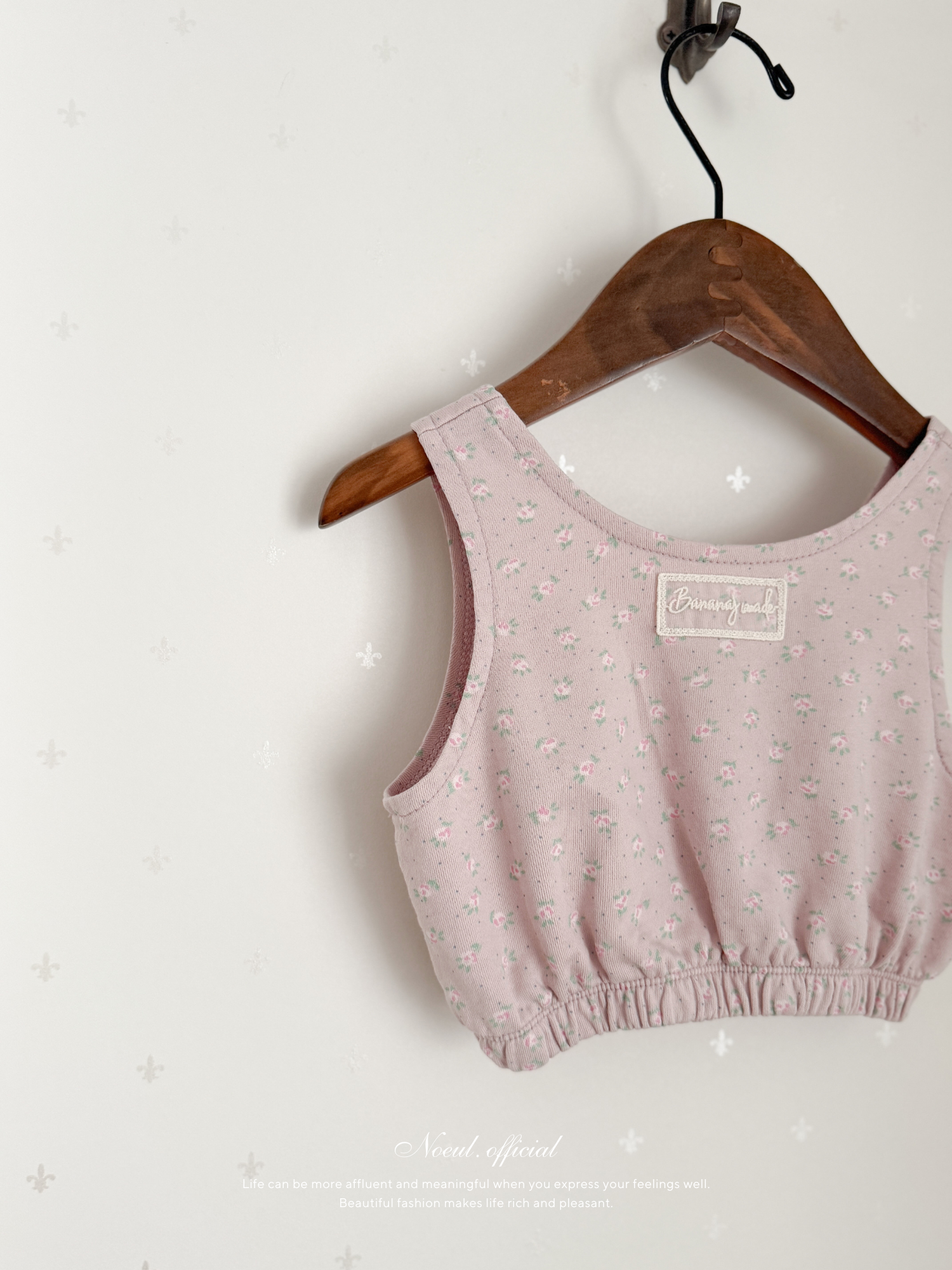 Rozy garden vest