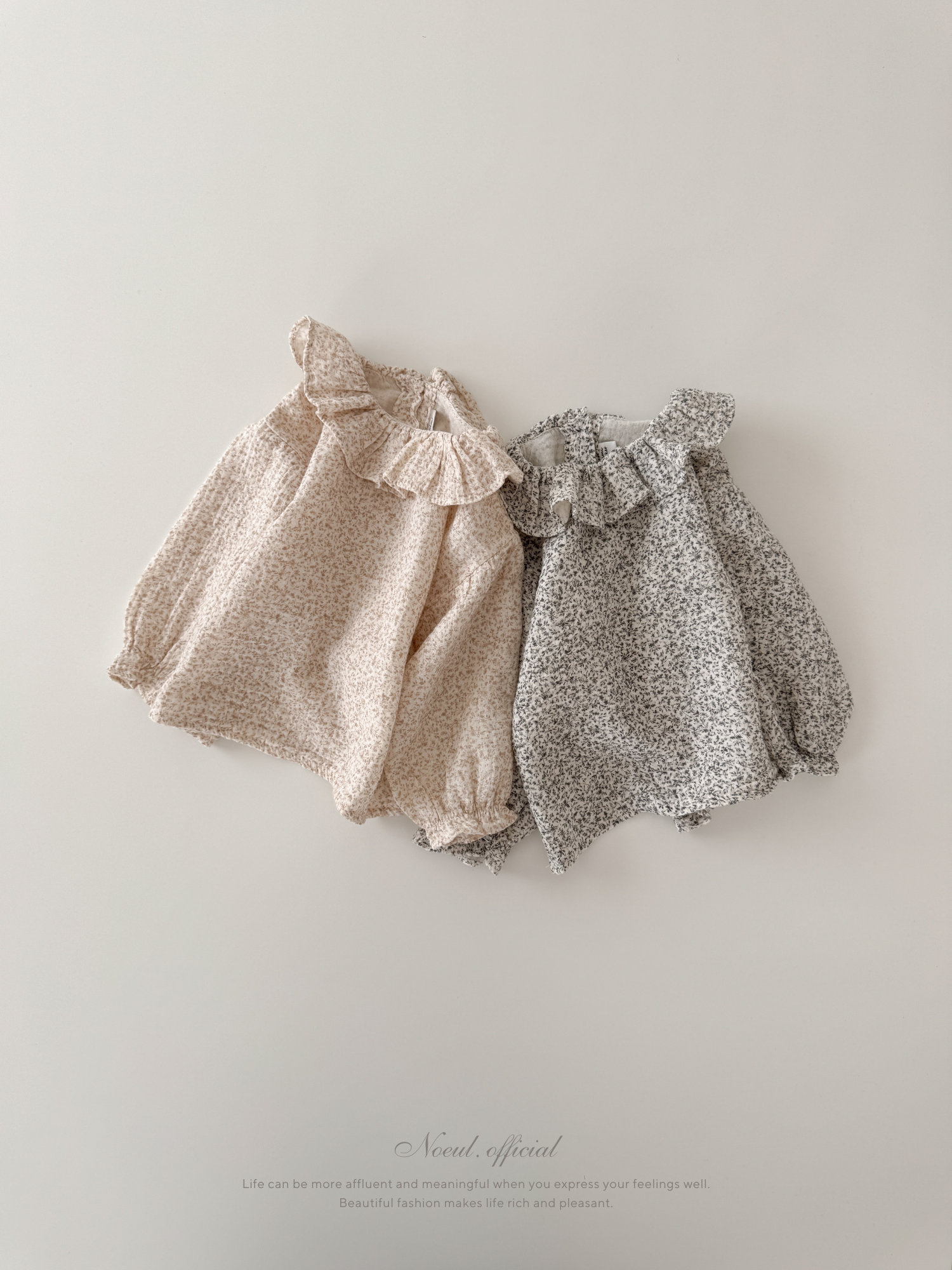 Flour color blouse