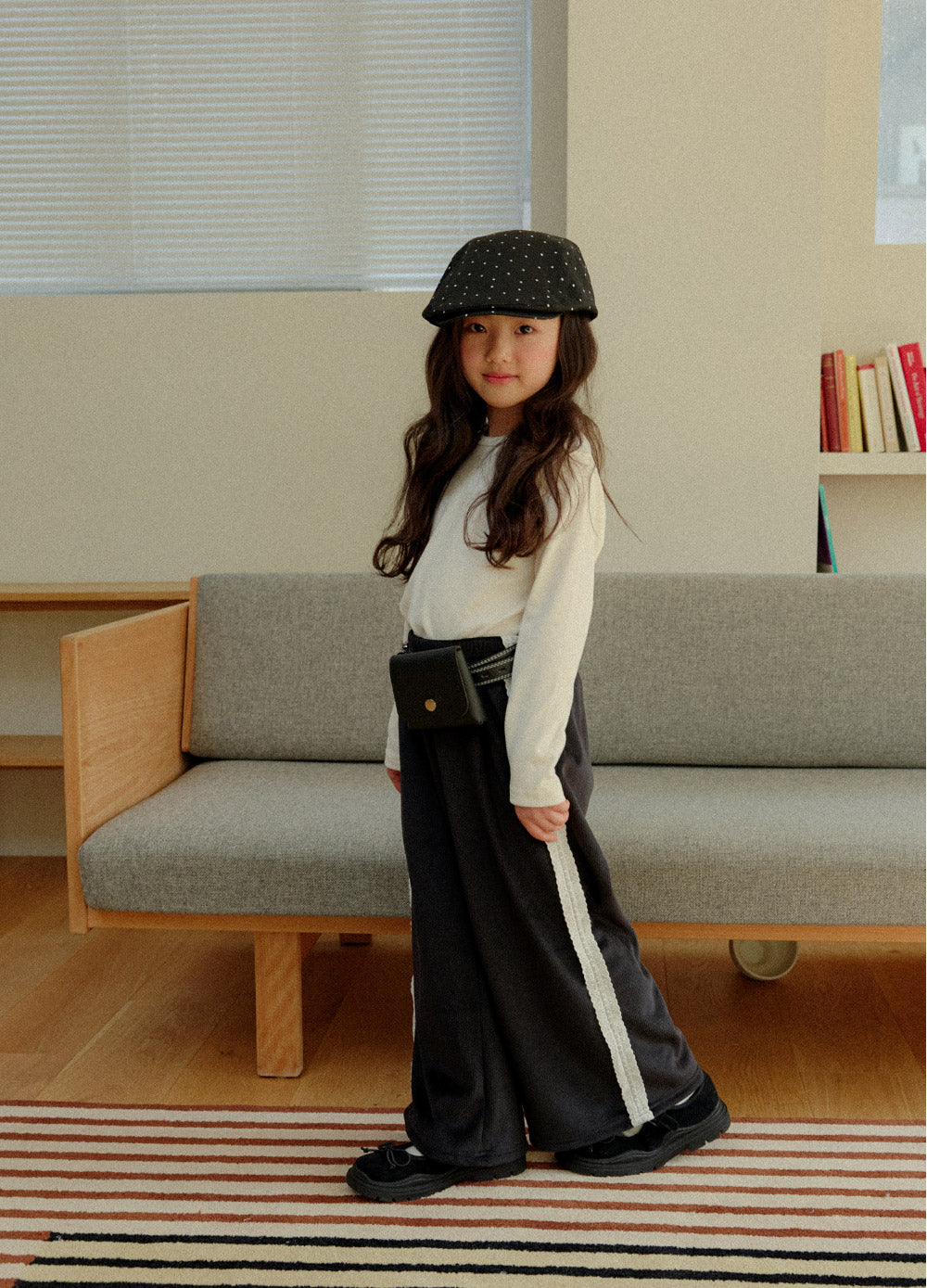 [whitesketchbook] Lace velvet pants
