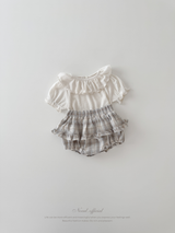 Frill collar puff tops