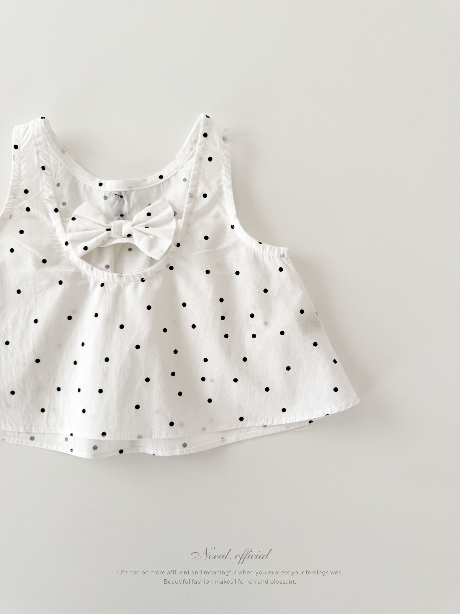 Bubble sleeveless blouse (baby)