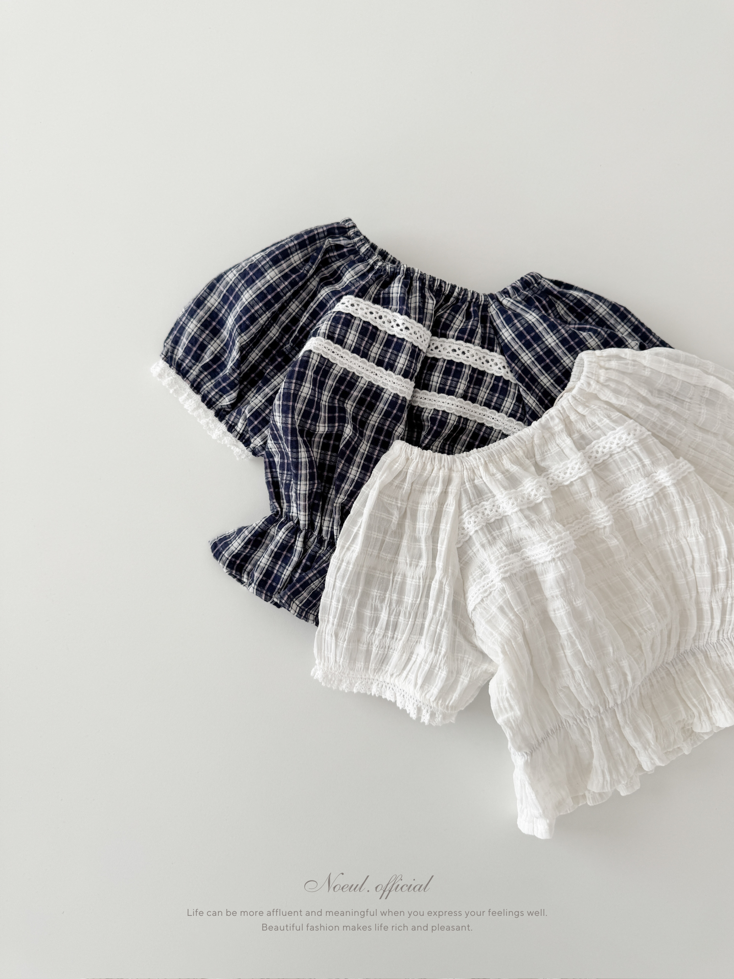 Vivi lace puff blouse