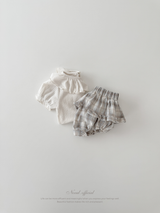 Frill collar puff tops
