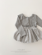 Heart button cross tee