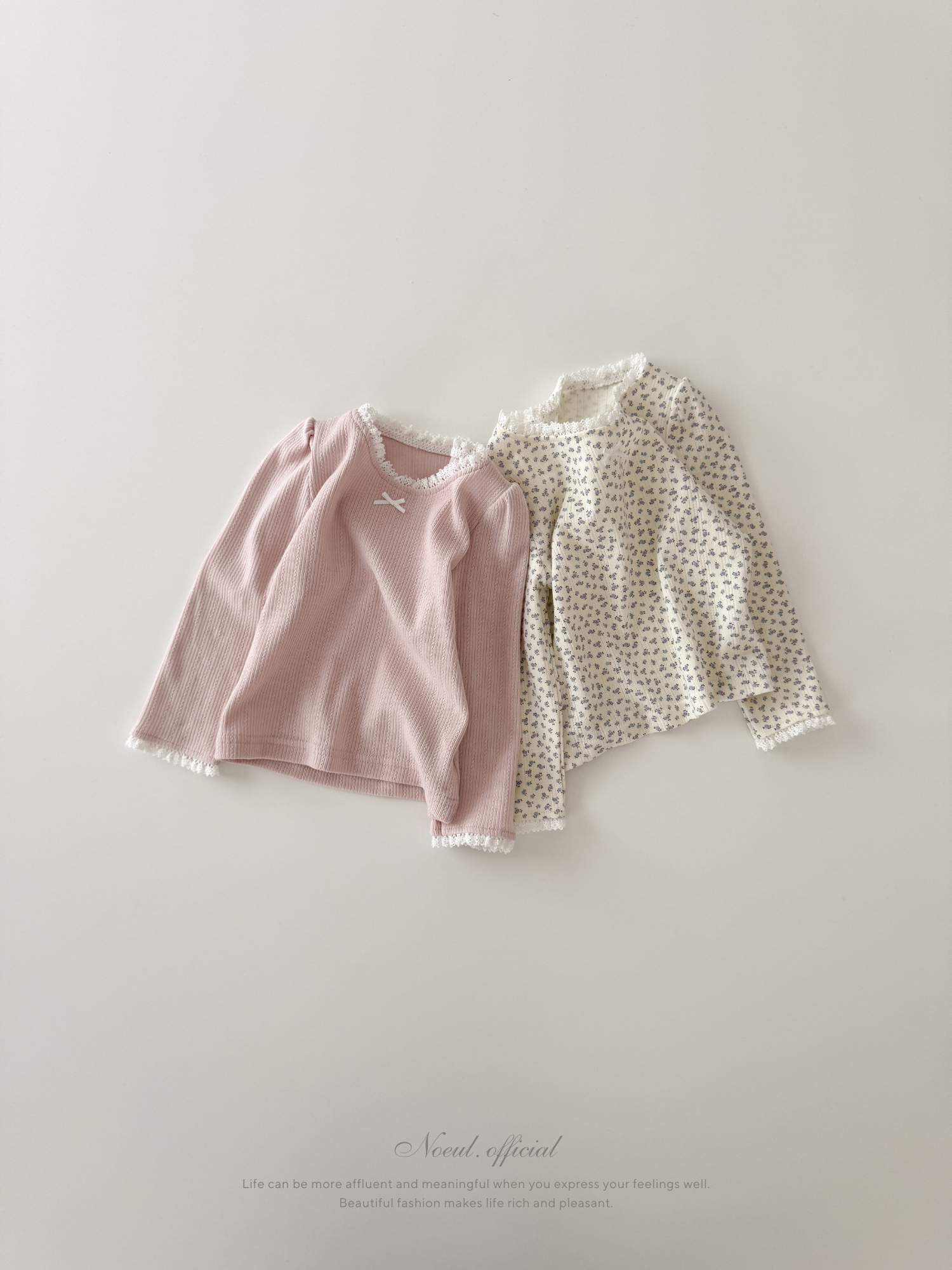 Mable ribbon lace tee