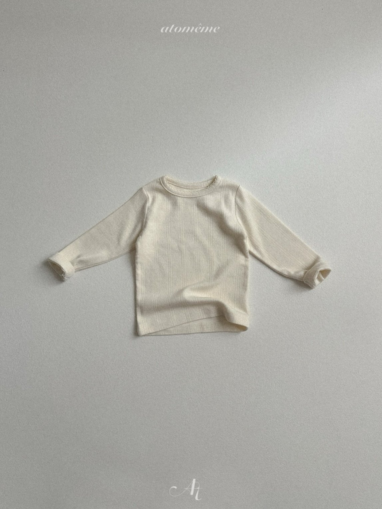 [atomeme] Eyelet Pin Stitch Tee