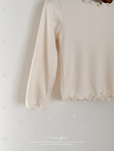 Soft mellow neck tee