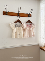 Rissa wing blouse