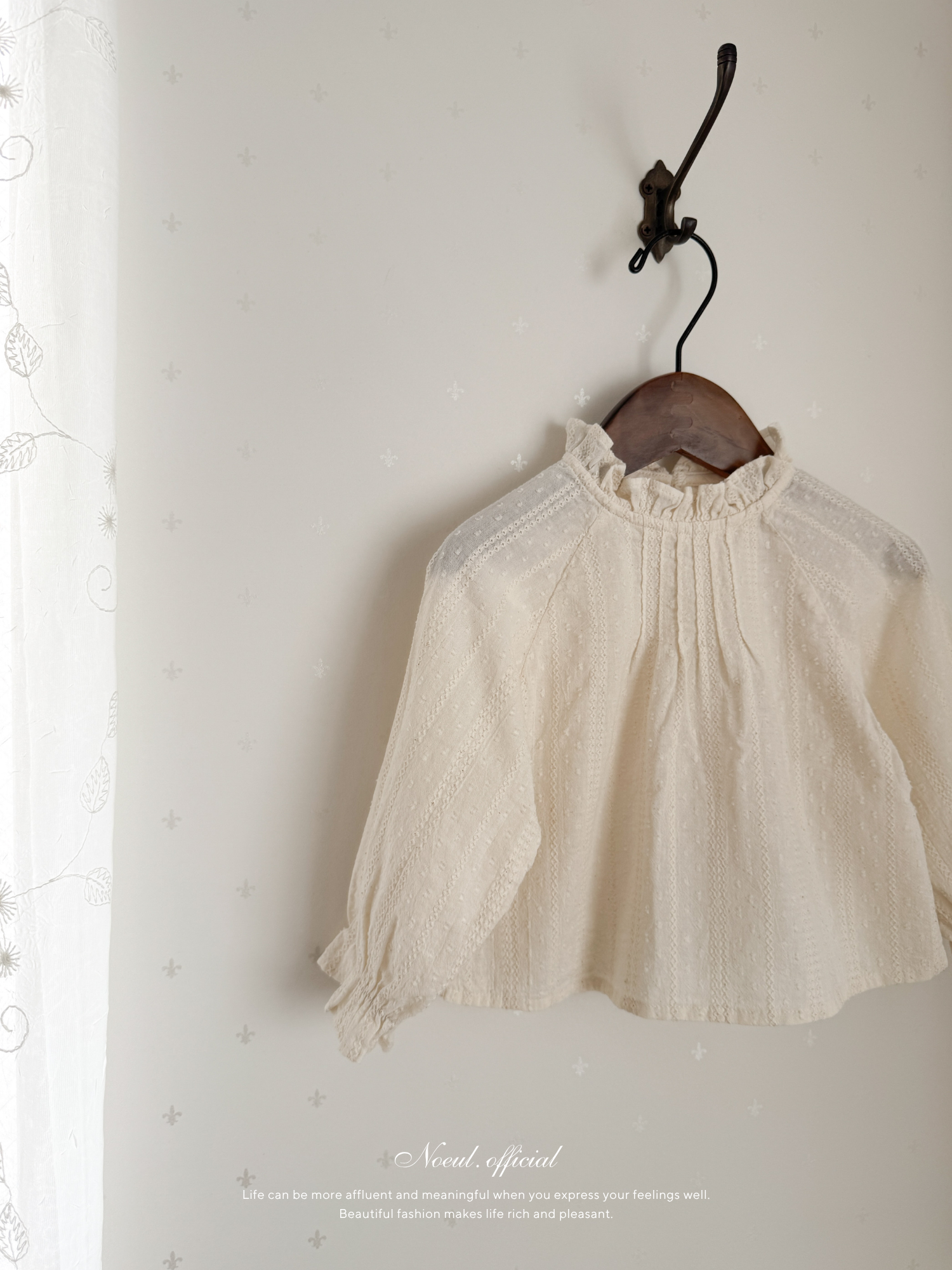 Flora tuck blouse