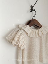 Ciel flour collar blouse
