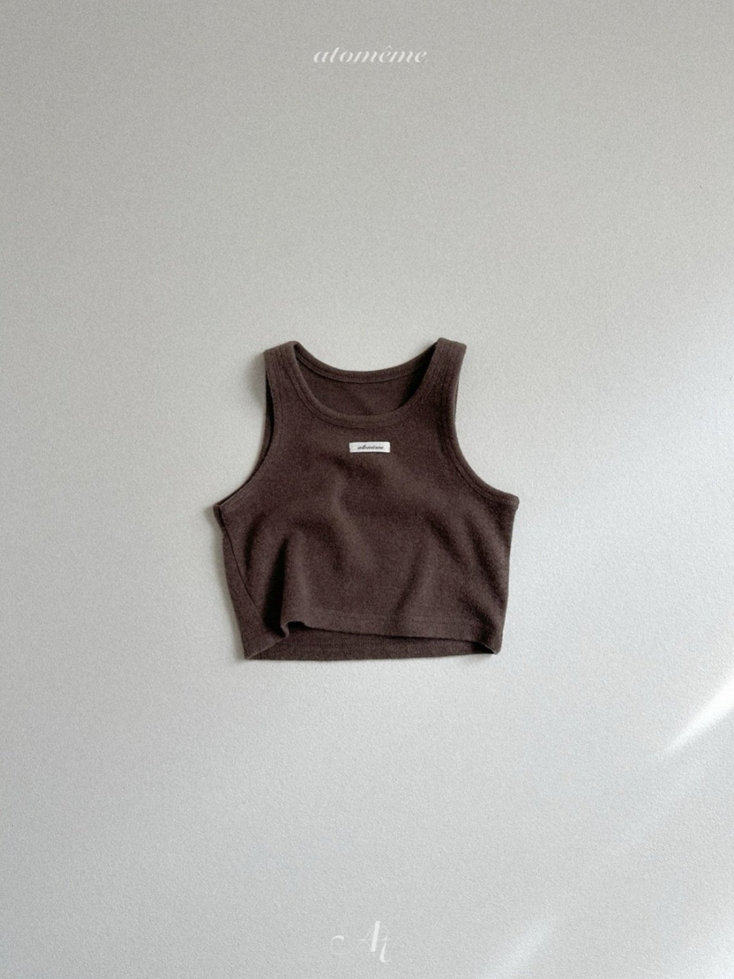 [atomeme] Latte Vest