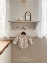 Pattern collar rompers