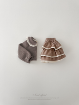 Stripe lace collar tops