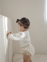 Eyelet lace puff tops