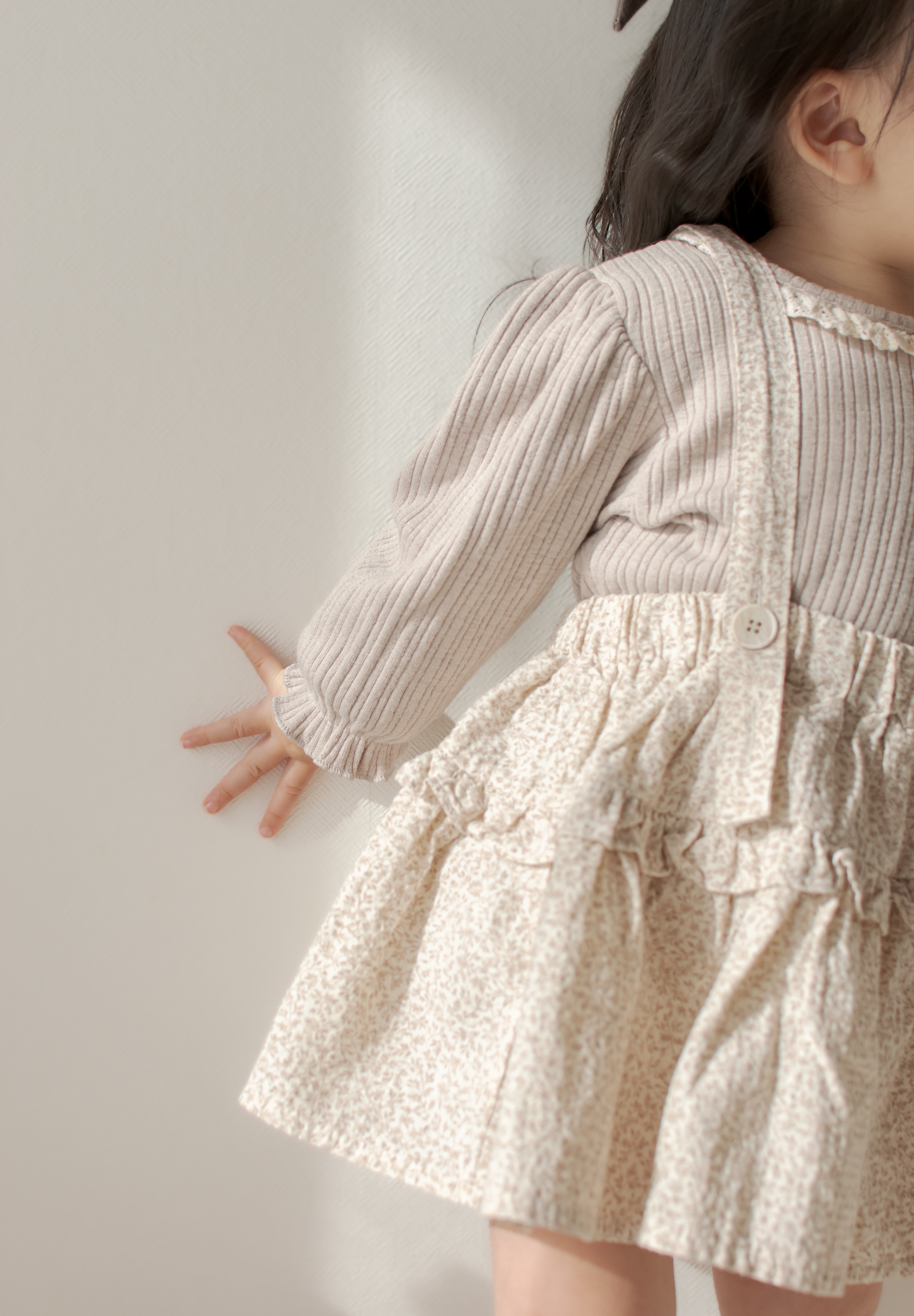 Lace puff tops