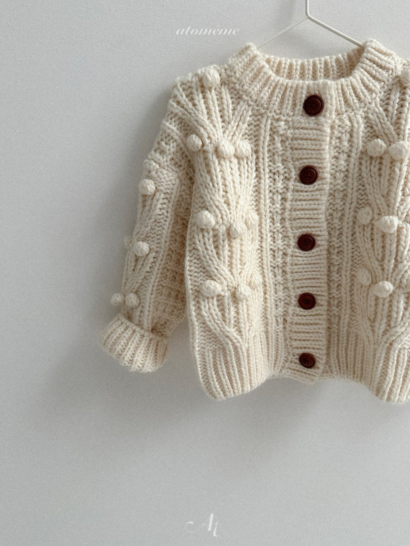 [atomeme] Pompom Cardigan