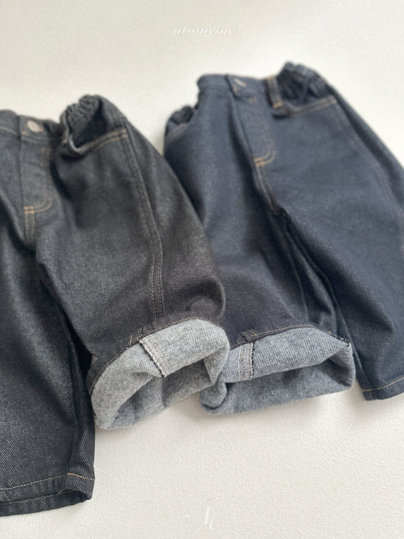 [atomeme] No-fade Curved Denim