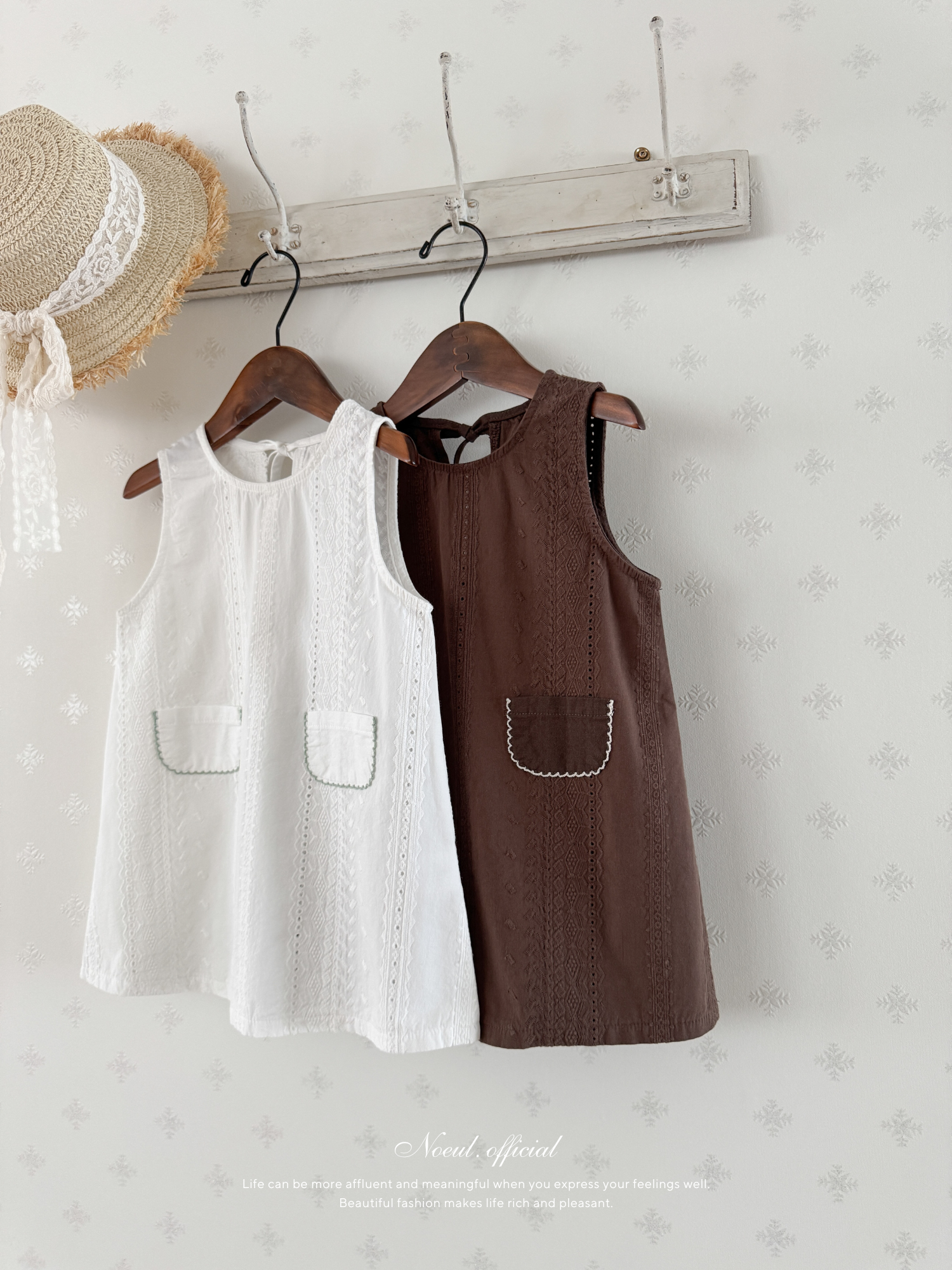 Lace pocket one-piece