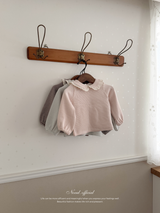 Stripe lace collar tops