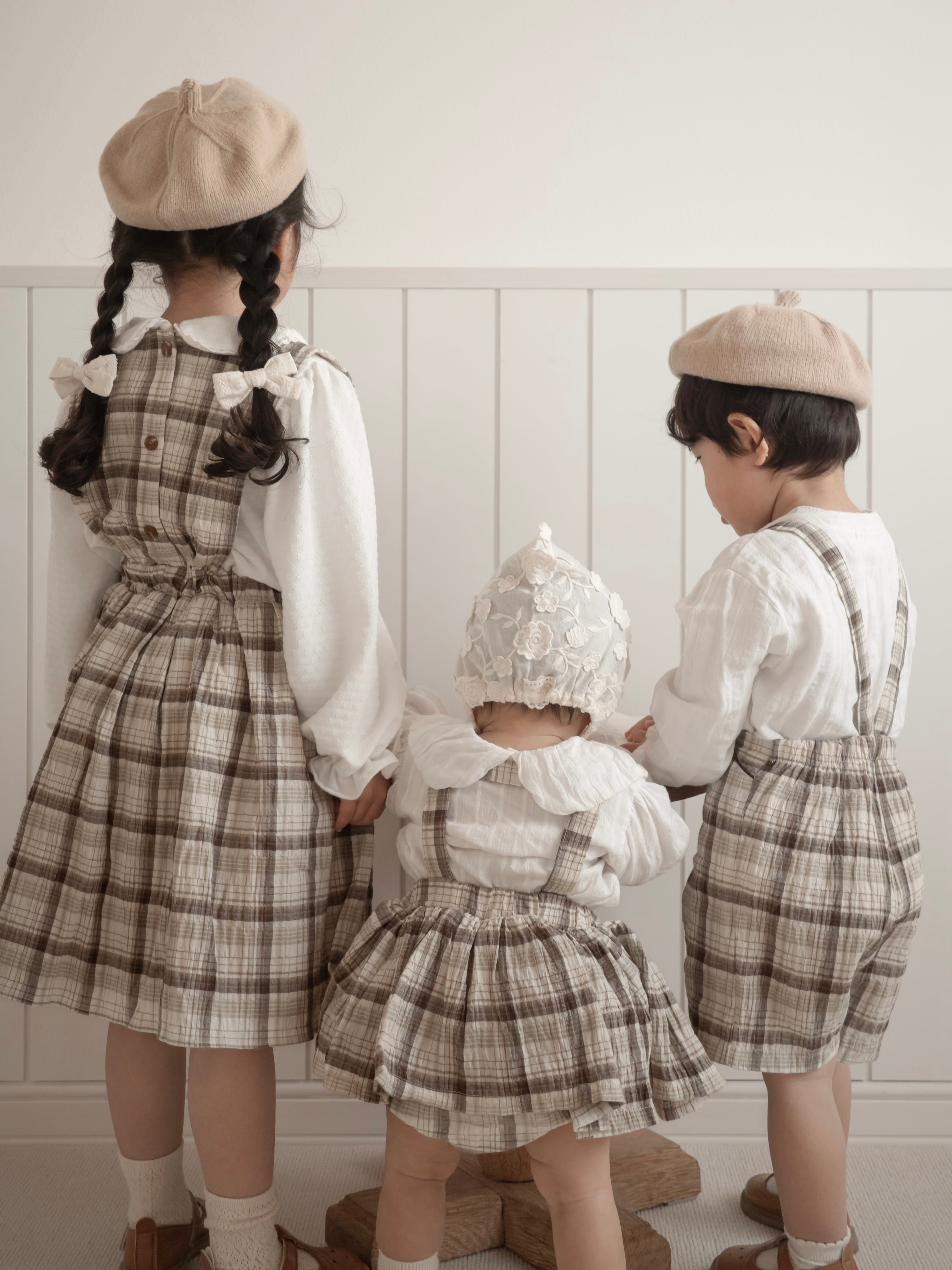 Miserable check bloomer skirt