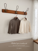 Ribbed open turtleneck