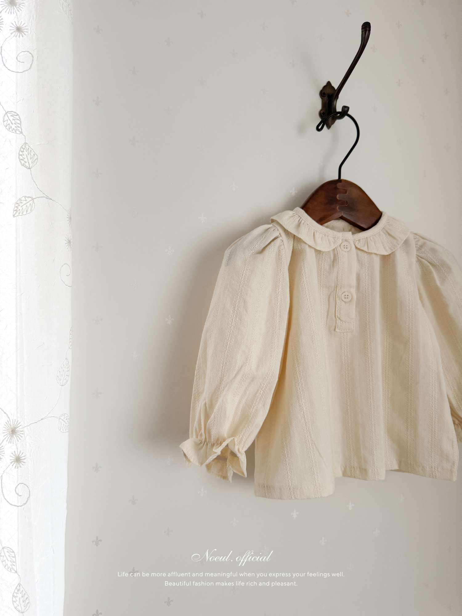 Windy Blouse