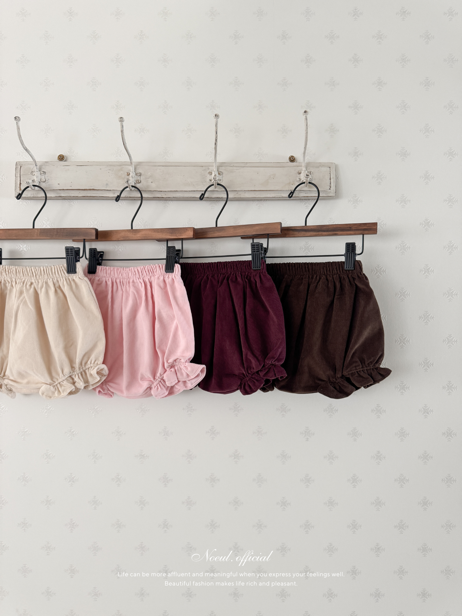 Heart corduroy frill bloomer