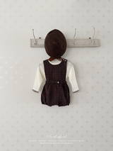 Kuku check suspender suit