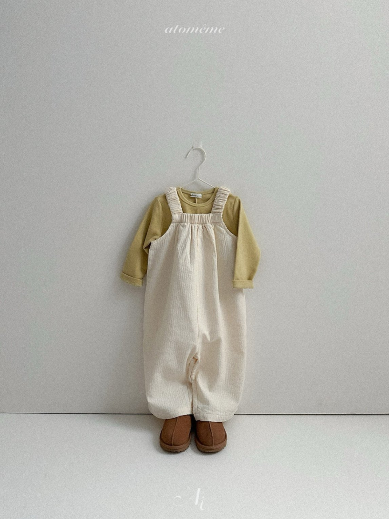 [atomeme] Winter Berry Overall