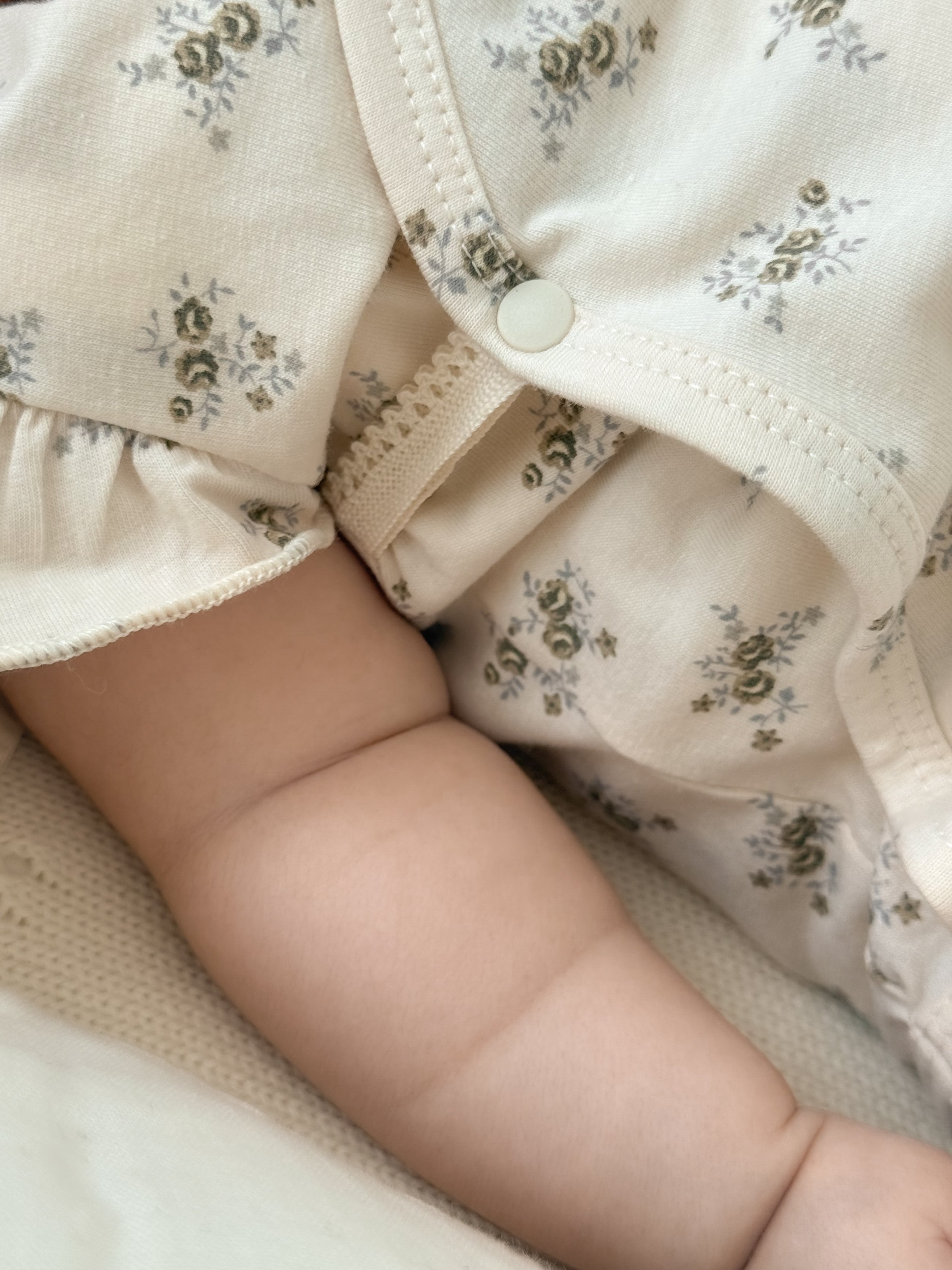 Selena newborn rompers