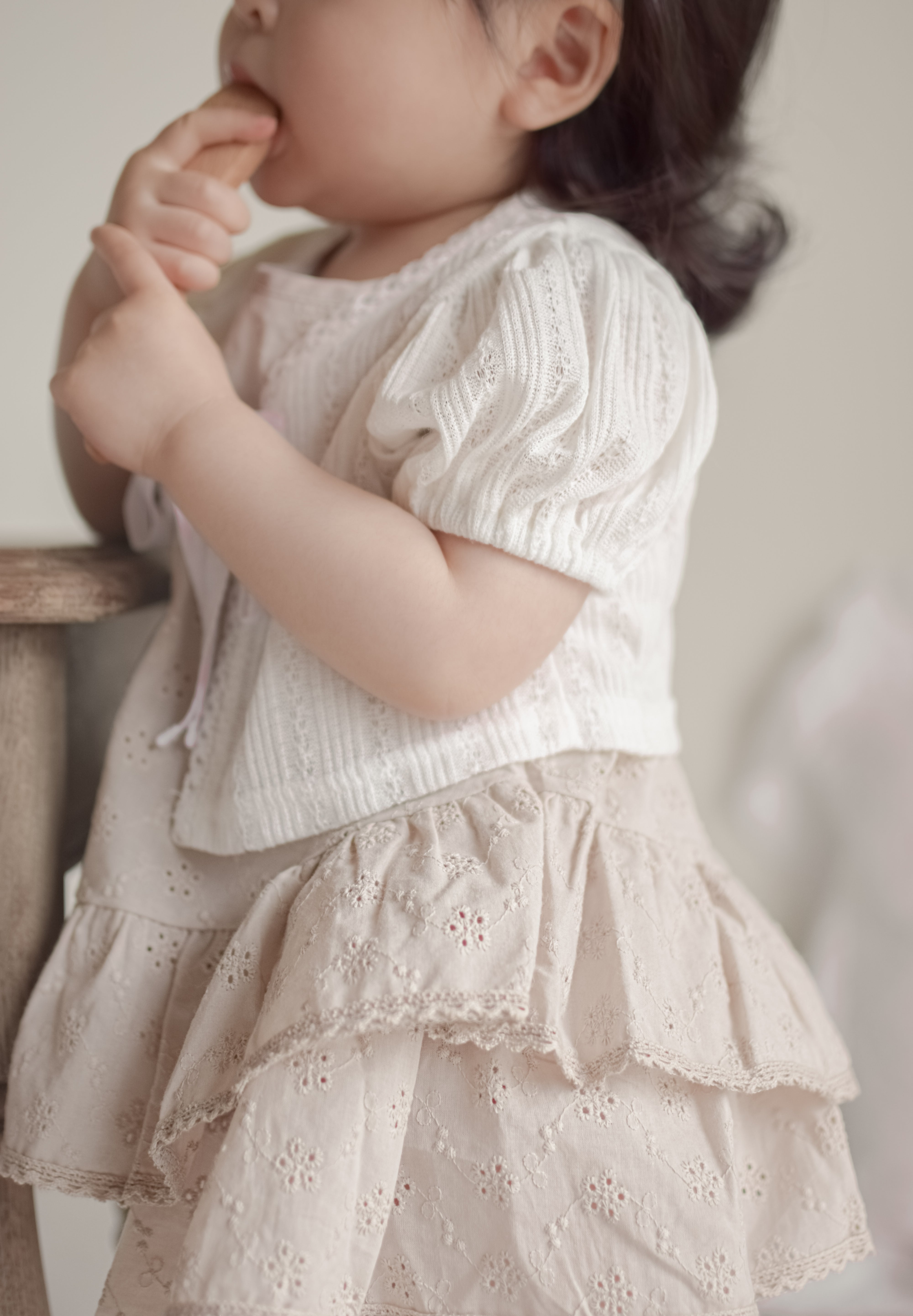 Milk bolero cardigan