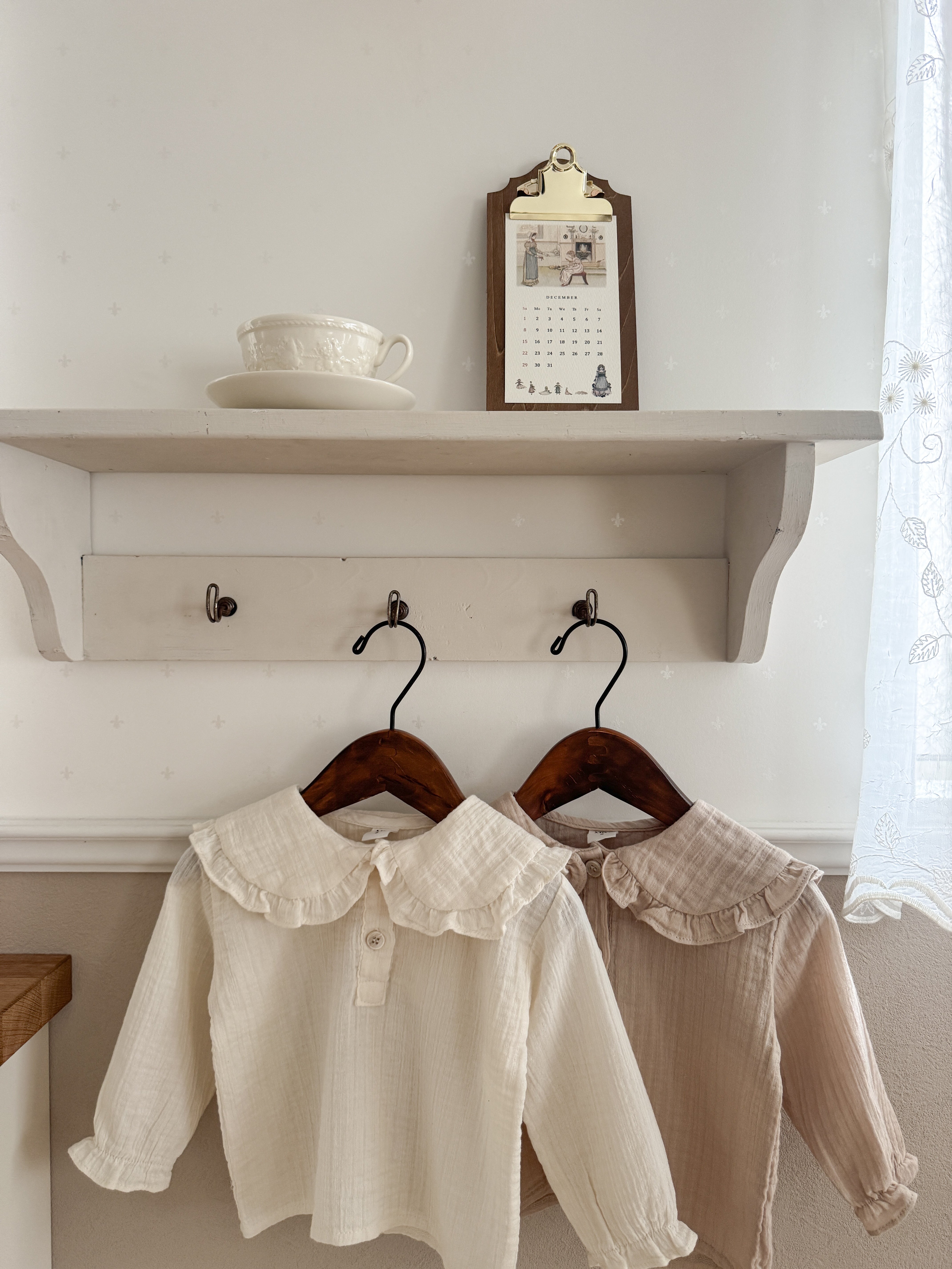 Tiara sailor blouse